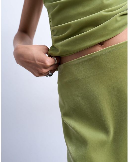 TOPSHOP White Velvet Midaxi Skirt