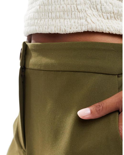 ASOS Green Petite – locker geschnittene hose