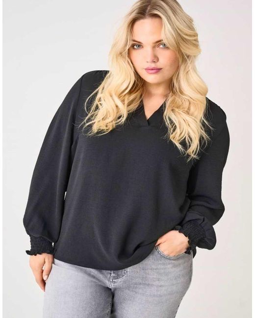 Top De ONLY de color Black