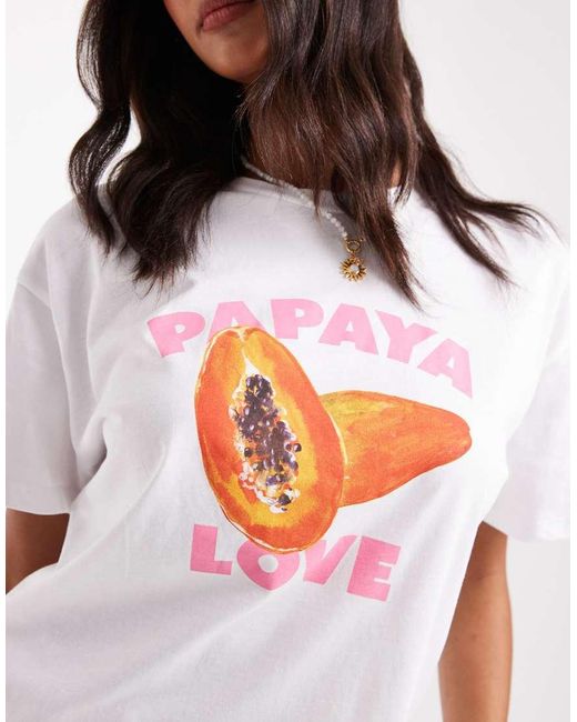 Pieces White Oversized T-Shirt With Papaya Love Graphic