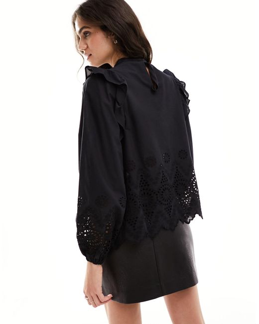 Blusa stile vittoriano di Miss Selfridge in Black