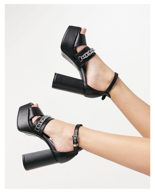 LAMODA Platform Sandals With Chain Detail in Black | Lyst