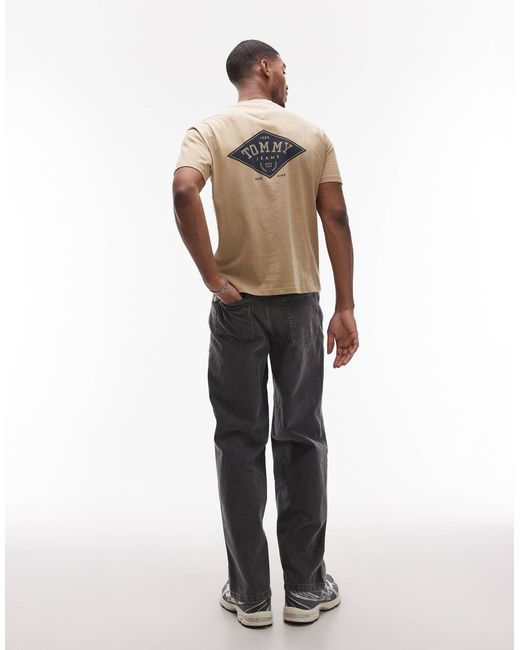 T-shirt à imprimé style universitaire au dos - fauve Tommy Hilfiger pour homme en coloris Natural
