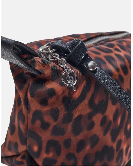 Stradivarius Brown Leopard Print Wash Bag