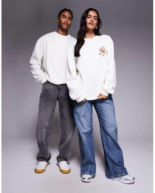 Sudadera Blanco Hueso Extragrande Con Estampados De "Winnie The Pooh" Para Navidad De Disney De ASOS de color Gray