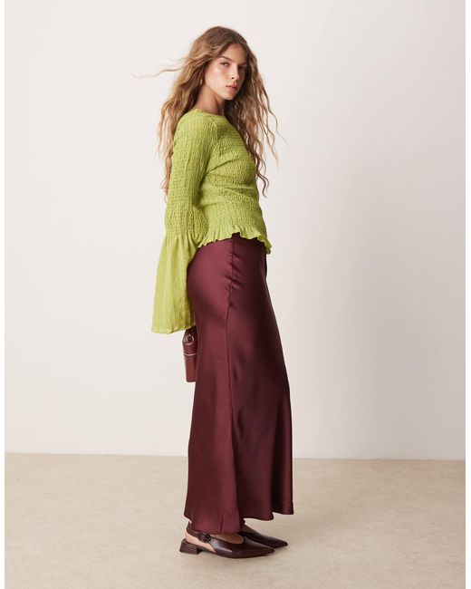 ASOS Yellow – texturiertes gerafftes oberteil mit engelsärmeln