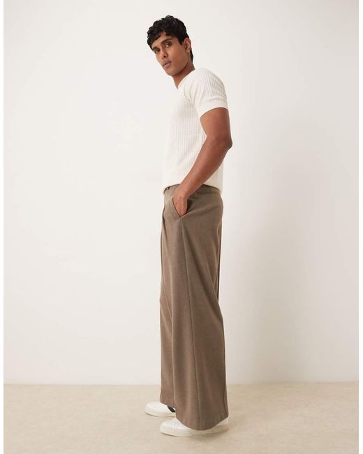 Pantalones De Traje De Pernera Holgada De Tejido Texturizado De -Neutro ASOS de hombre de color Natural