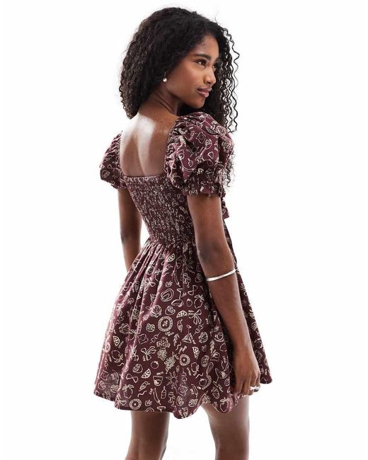 Miss Selfridge Mini-Jurk Met Gesmokte Buste En Gestrikte Voorkant in het Red