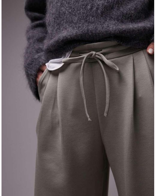 Mango Flared Joggingbroek in het Gray