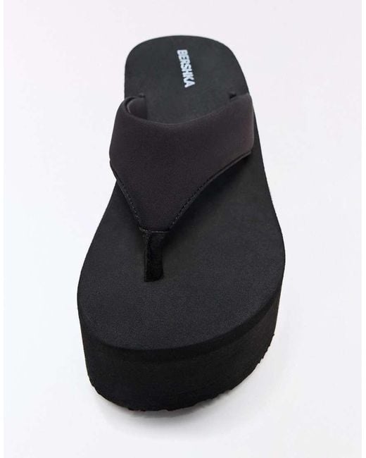 Bershka Green Thong Heeled Platform Sandals