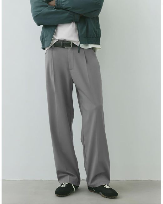 Pull&Bear Gray Tailored Fit Wide Leg Trousers for men