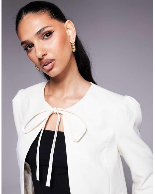 Americana Con Lazada Delantera De -Blanco River Island de color Gray
