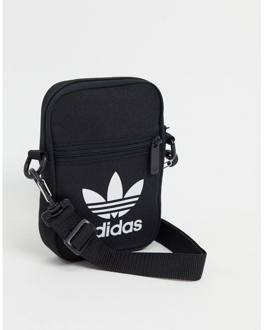 adidas shoulder
