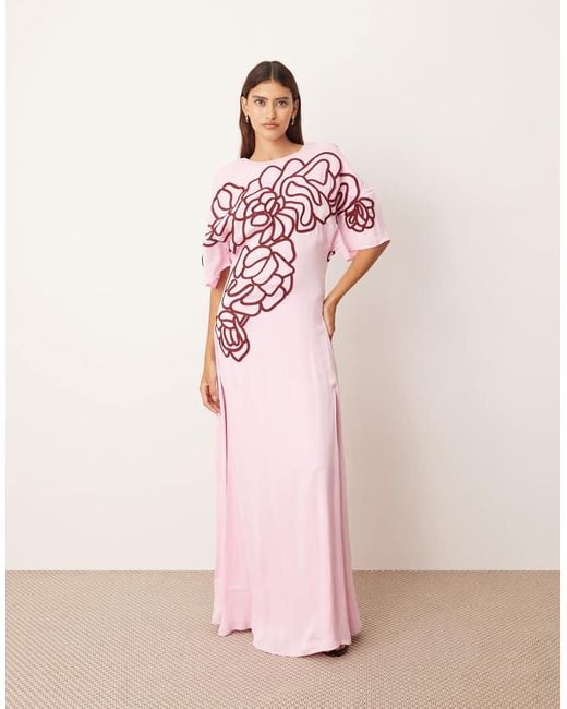 ARRANGE Moderne Nette Maxi Jurk Met Geborduurde Lineaire Bloemen in het Pink