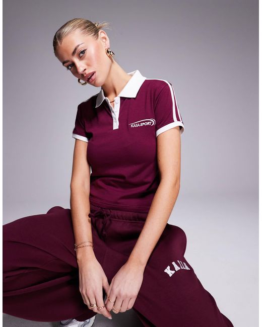 Kaiia Purple – knapp geschnittenes t-shirt aus baumwolle