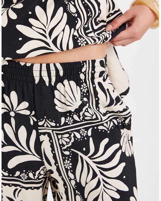 Vero Moda White Mid Rise Wide Leg Trouser Co-ord