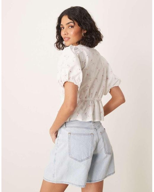 Gina Tricot White Puff Sleeves Blouse Top With Tie Front