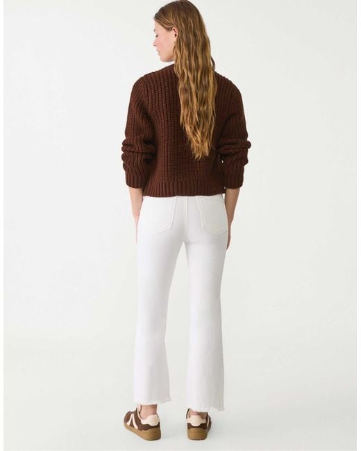 D78 - jean court évasé Stradivarius en coloris White