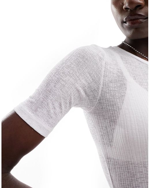 Monki White – halbtransparentes t-shirt