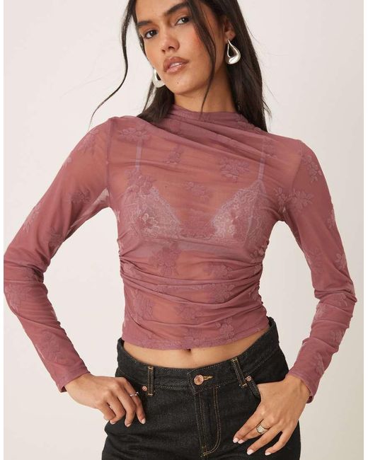 ASOS Hoogsluitende Gerimpelde Geflockte Top Met Lange Mouwen in het Red