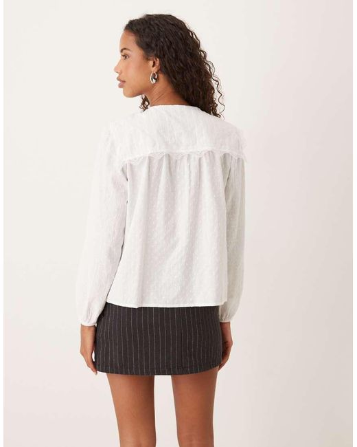Blusa Blanco Abotonada Con Solapas Extragrande Augusta De Nobody's Child de color White