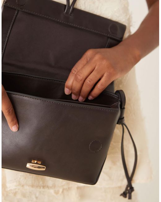 Sac à main élégant avec fermoir doré Mango en coloris Black