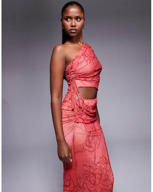 ASOS Maxi Jurk Van Mesh Met Blote Schouder, Gerimpeld Lijfje En Bloemenprint in het Red