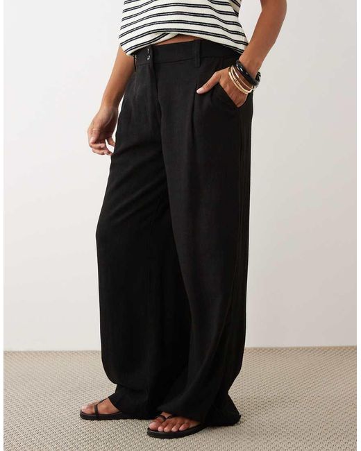 ASOS Black Asos Design Petite Wide Leg Trousers With Pleat Detail
