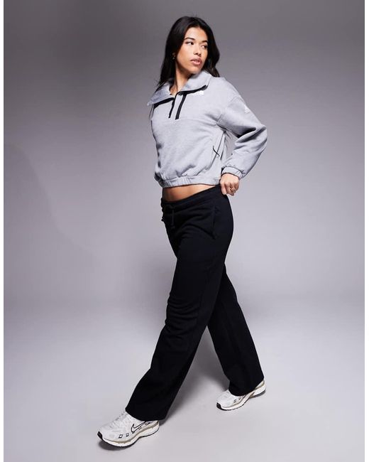 The North Face Gray Moutains Athletics Fleece Interest 1/4 Zip