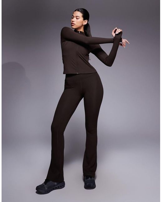 Top Deportivo Marrón De Manga Larga Con Cremallera De Tejido Suave Icon De 4505 de color Gray