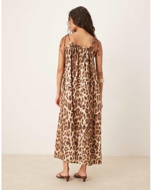Aware Natural – camisole-maxikleid aus baumwolle mit leopardenmuster