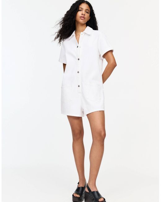 Pull&Bear White – kurze jeans-latzhose