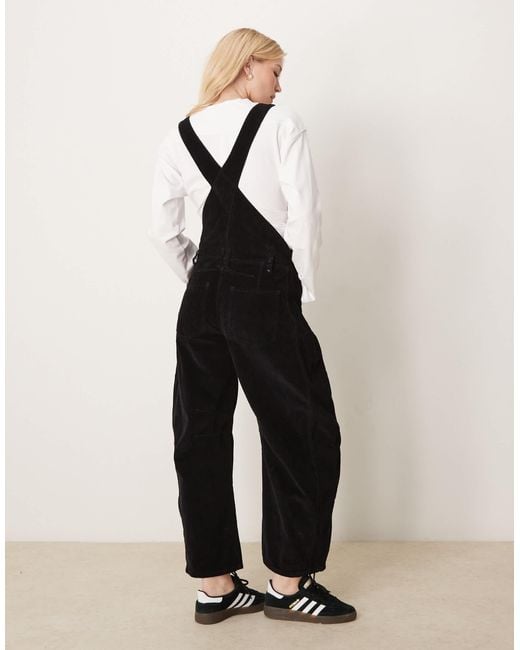 Free People Black – locker geschnittene cord-latzhose