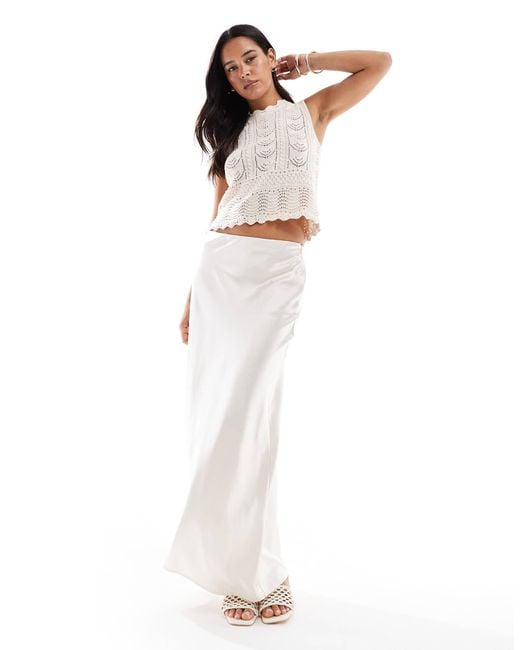 4th & Reckless White Satin Column Maxi Skirt