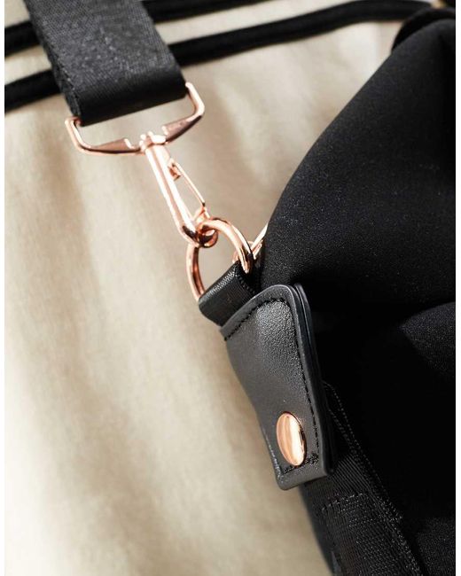 Bolso De Viaje De Tejido Efecto Neopreno De ASOS de color Black