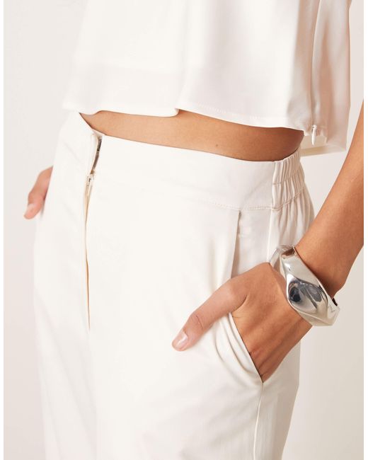 Y.A.S Natural – satinhose