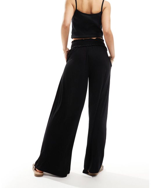 Pantalon large à taille froncée ASOS en coloris Black