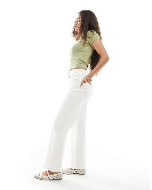 Miss Selfridge Heart Pocket Straight Leg Jeans-white