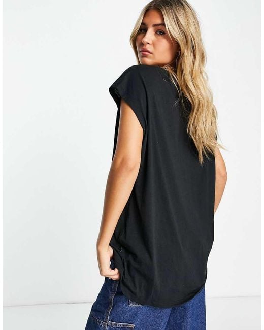 Noisy May Black Scoop Neck T-shirt