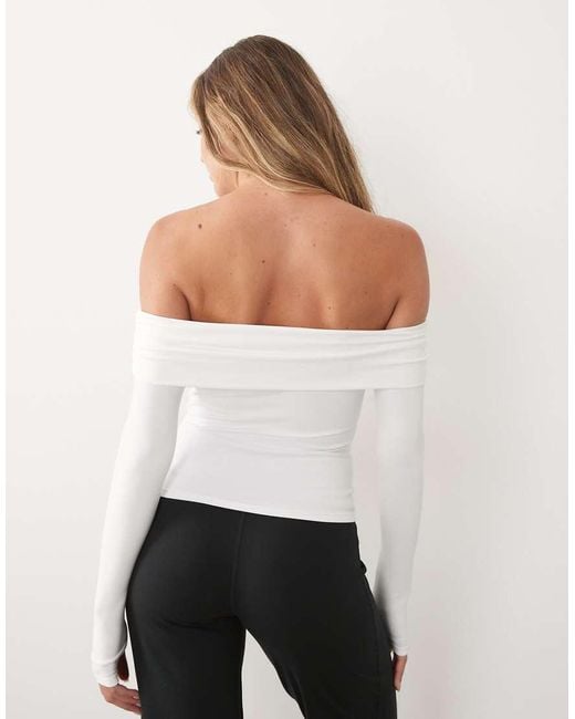 4505 White Plush Handle Off-the-shoulder Bardot Studio Top