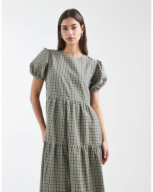 Daisy Street White Chuck On Smock Tiered Dress With Puff Sleeves
