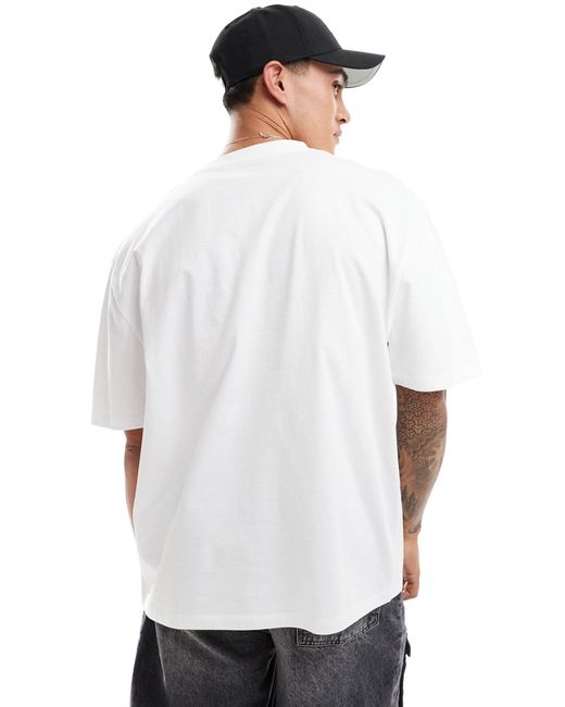 Camiseta blanca extragrande con estampado ASOS de hombre de color White