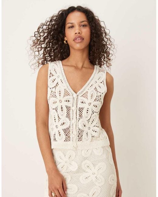 Y.A.S Natural Premium Floral Crochet Knitted Waistcoat Co-ord