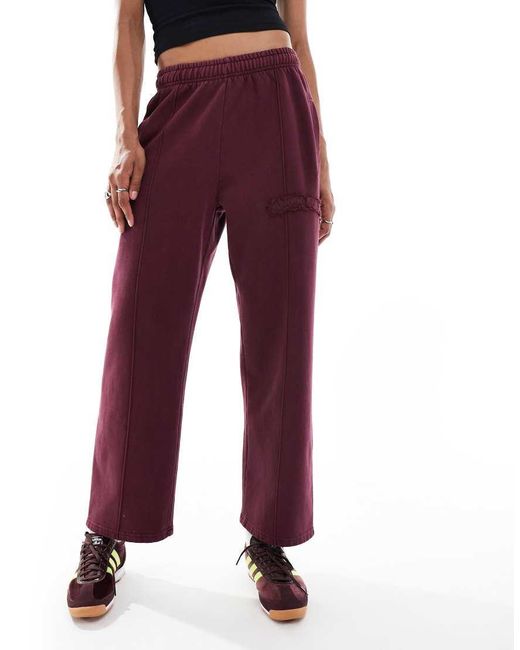 Joggers Burdeos De Pernera Recta Y Corte Ancho Con Logo De Felpa Cepillada De (Parte De Un Conjunto)-Rojo Santa Cruz de color Red