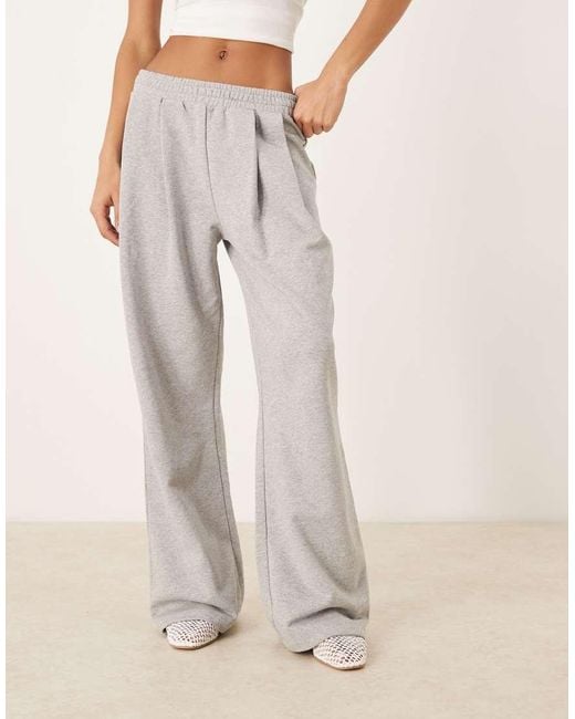 ASOS White Pleated Straight Leg jogger