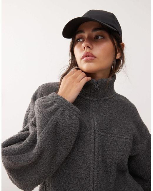 Weekday Gray – oversize-jacke aus teddyfleece
