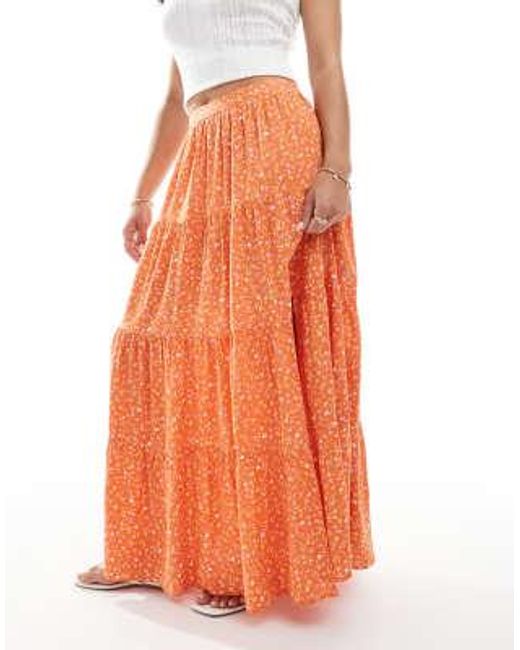 Jupe longue à volants fendue sur le côté - orange à petites fleurs Miss Selfridge