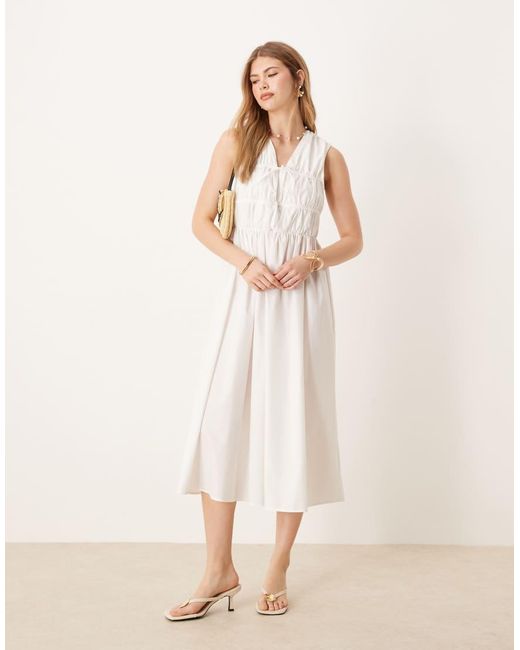 Y.A.S Natural Sleeveless Plunge Poplin Maxi Dress