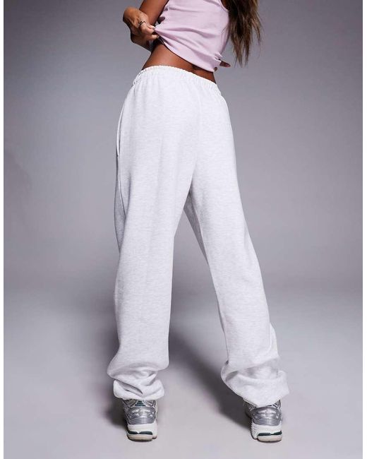 Kaiia Joggingbroek Met Hoog Katoenpercentage, Geborduurd Logo En Aansluitende Boorden in het Gray