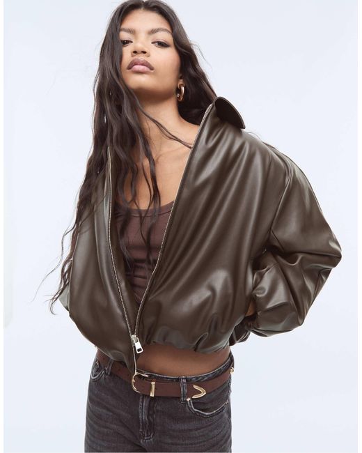 Bomber matelassé en similicuir - marron Stradivarius en coloris Brown